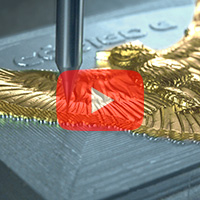 Micro usinagem de latão e alumínio ao mesmo tempo